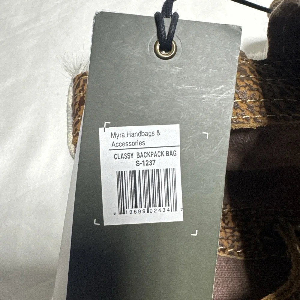 Myra Bag making gray